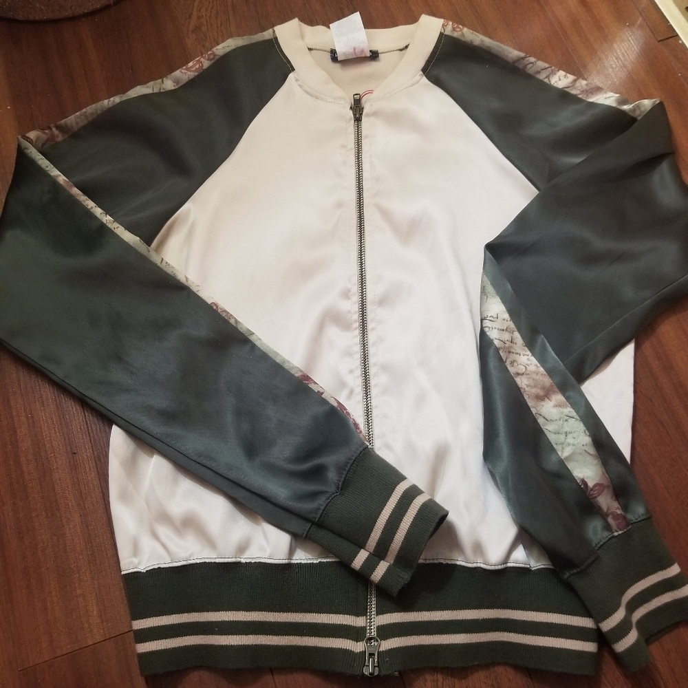 Hollywood the jean people satin jacket